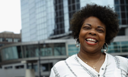 Help 80 Women Find Jobs & Financial Independence