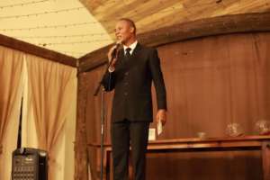Patrick Desir speaks to Farm Dinner attendees