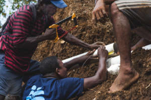 Pipe reconnecting 10 000 people to clean water