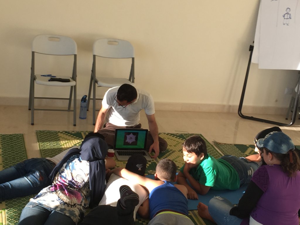 Peace support for Syrian and Lebanese communities