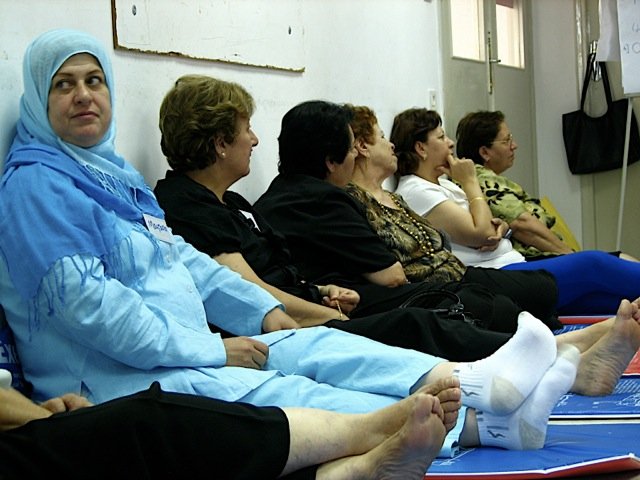 Peace support for Syrian and Lebanese communities