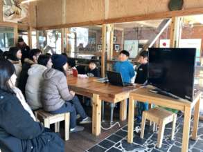 Presentation of Ogatsu to University of Hong Kong