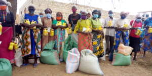 Guardians receiving food delivery