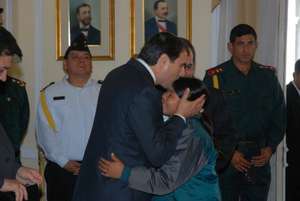 Claudia Krinagi greeting the President of Paraguay