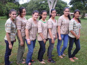 Delia & her classmates, they share the same dream!