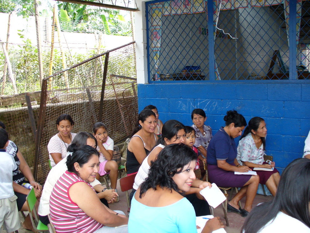 Solar Cooking to Help Women Affected by War