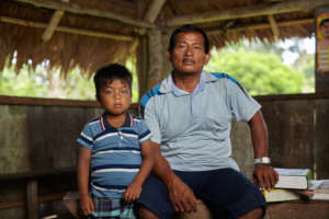 Maijuna father and son. Photo: W. Martinez