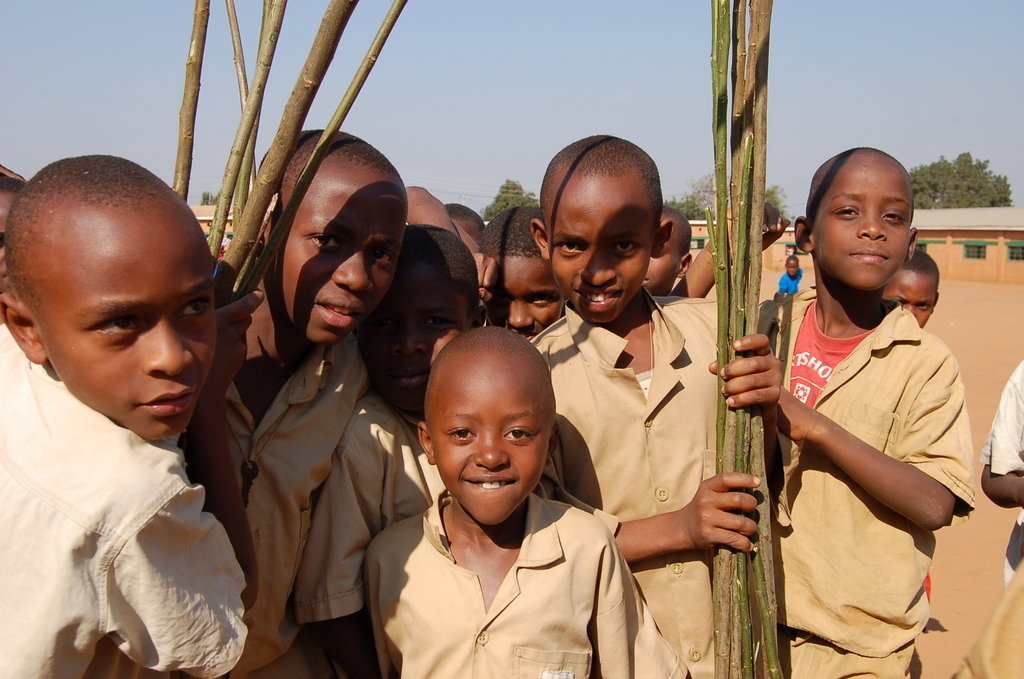 Help Rwandan Schoolchildren