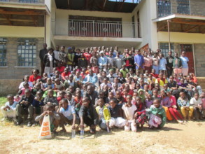 Jitegemee students at end of Health Day!