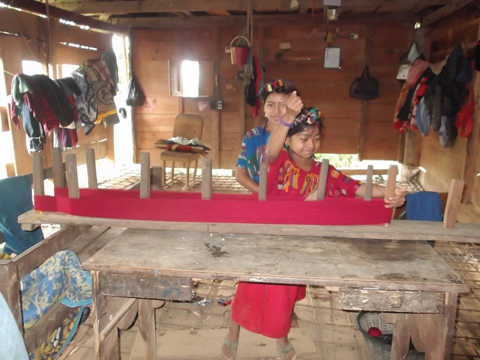 Teach 400  Illiterate Girls : Guatemala