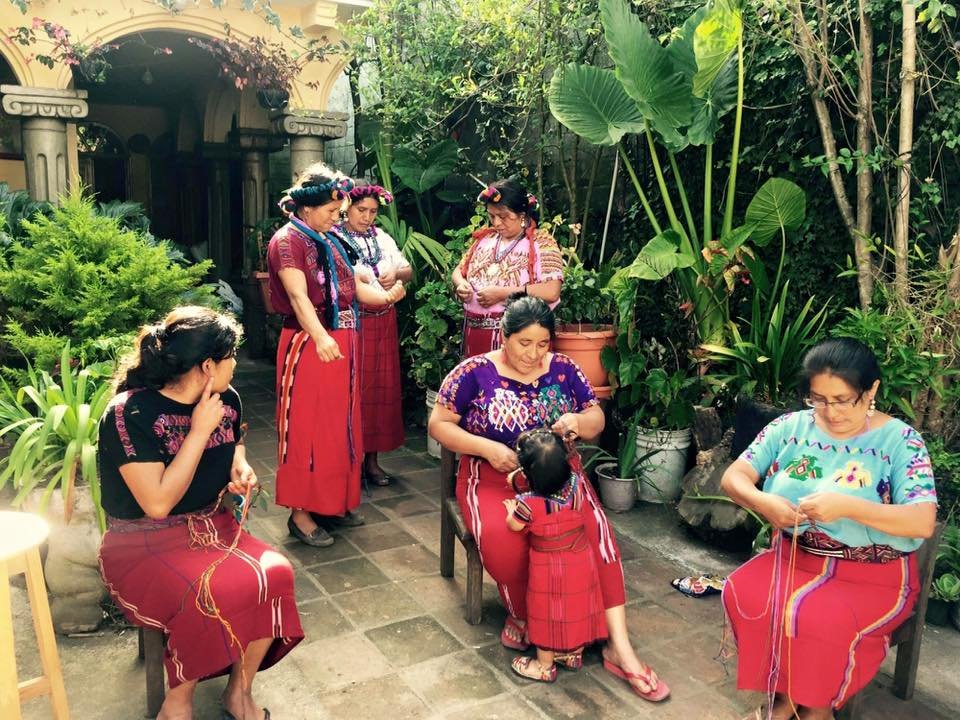 Teach 400  Illiterate Girls : Guatemala