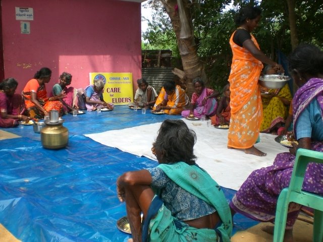 Food to 32 Starving Neglected Elderly Women