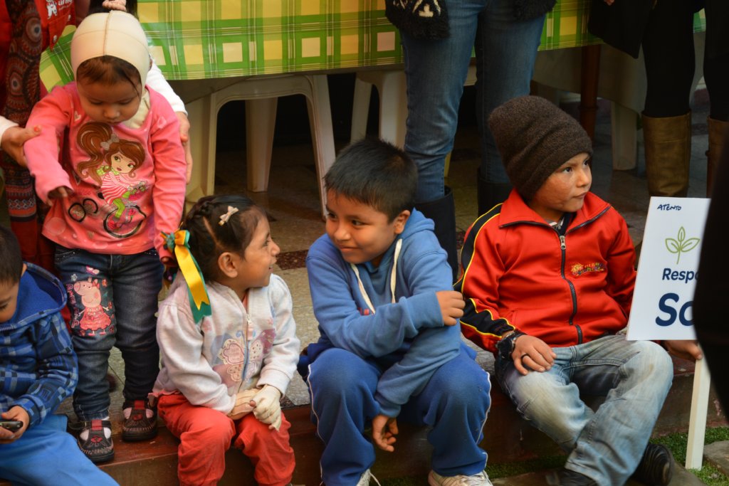 One Year Physiotherapy for 30 Burned Peruvian Kids