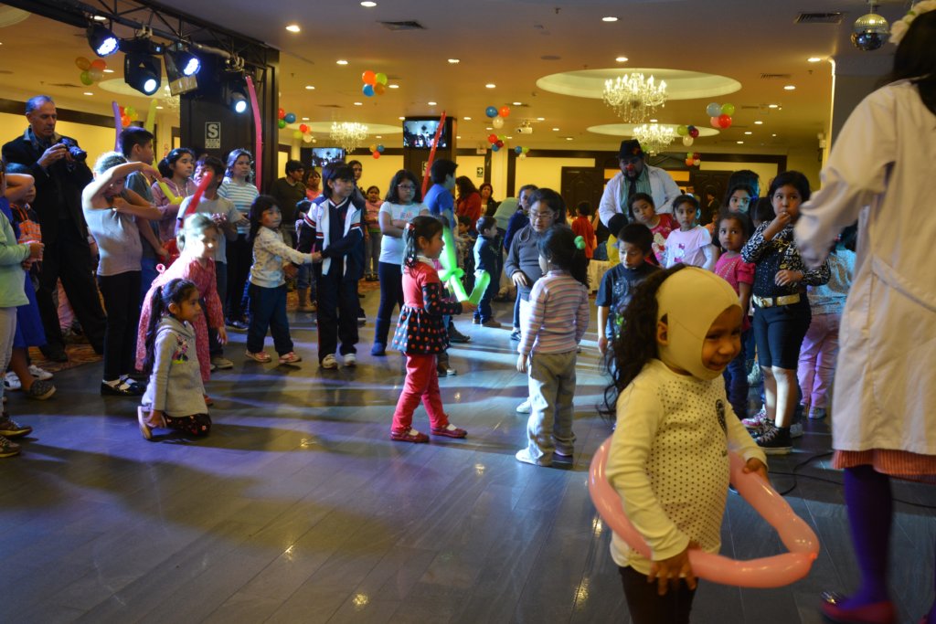 One Year Physiotherapy for 30 Burned Peruvian Kids