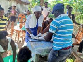 APEDESSUD members learn to filet fish