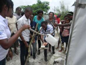 Hand-washing support in Saint-Jean-du-Sud