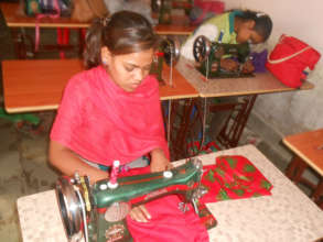 Give Sewing Machines To Help 20 Poor Women