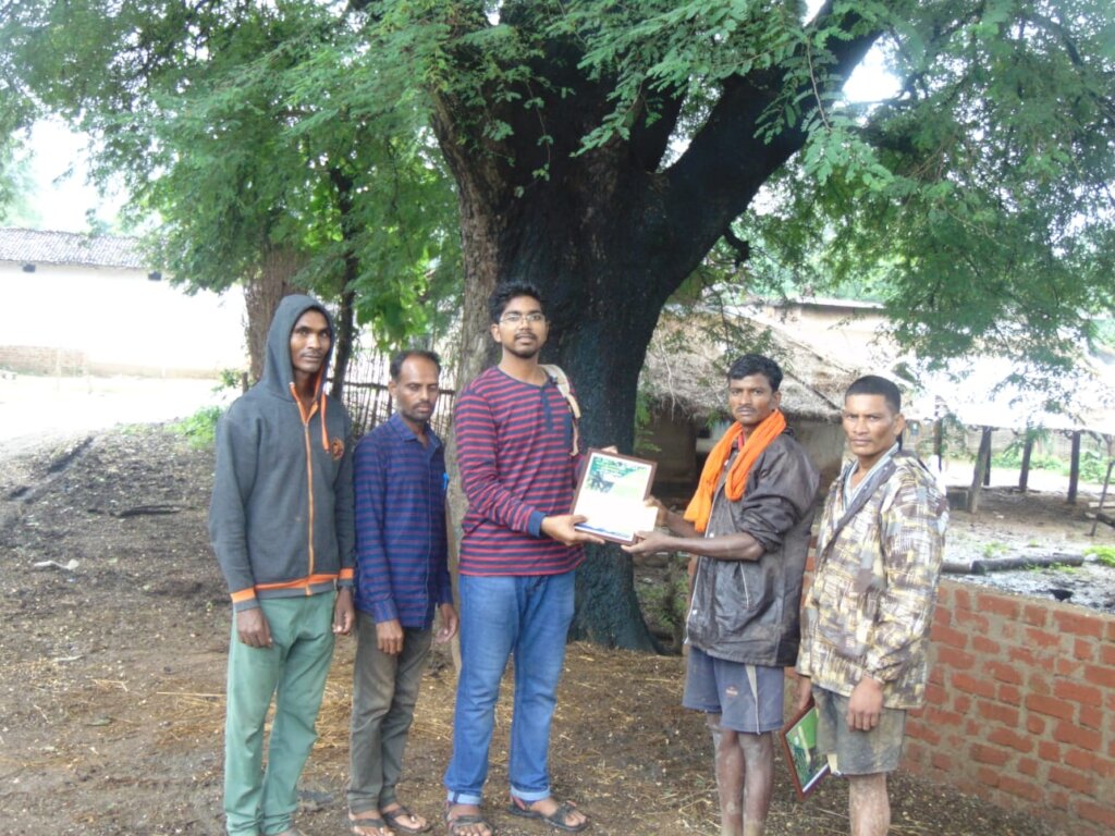 Presenting certificate of appreciation