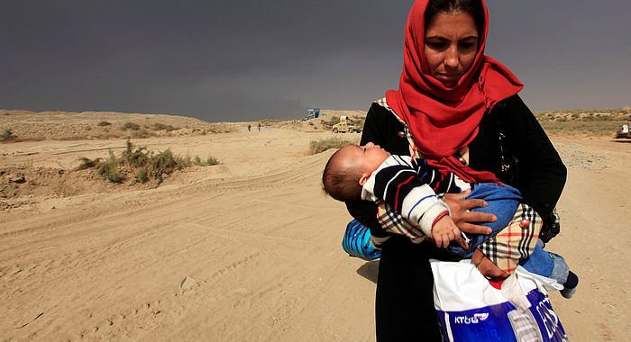 Food and camp-equipment for 30 families in Irak