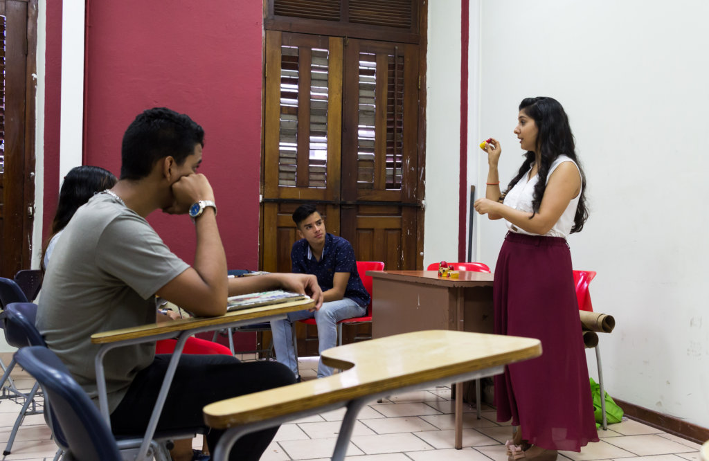 Provide Quality Education for 850 Youth in Panama