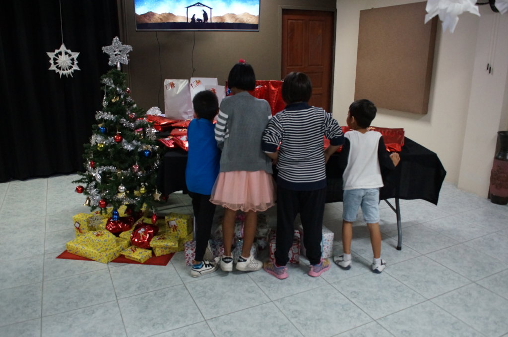 Helping Children from Ex-Sex workers in Thailand