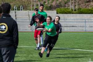 Alma and Amir in action on the Ultimate field