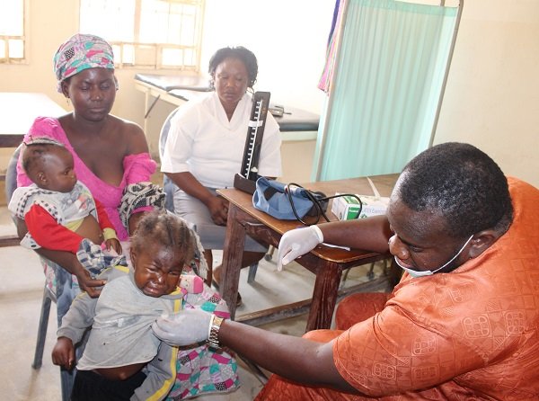 Mobile Health Clinic to 3,000 Nigeria Families