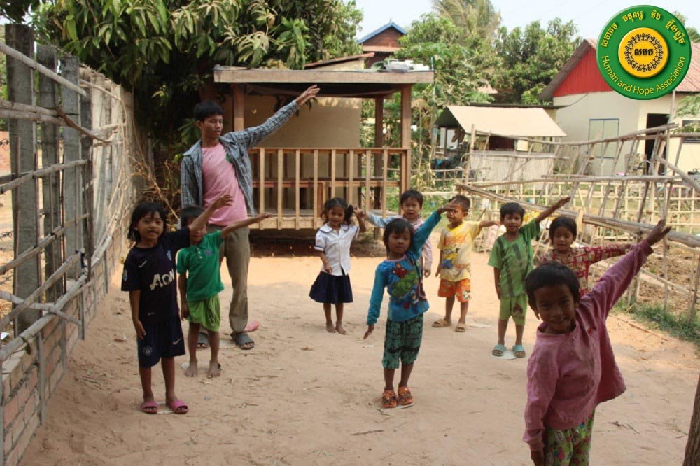 Provide Preschool Class to 10 Kids in Cambodia