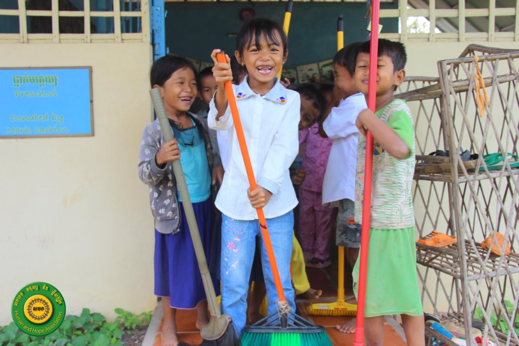 Provide Preschool Class to 10 Kids in Cambodia