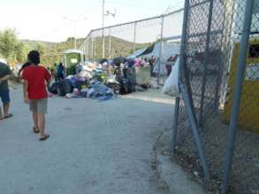 Overflowing rubbish bins in Moria on Lesvos
