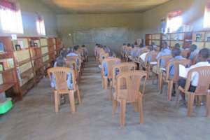 Students Using the New Agwata Library