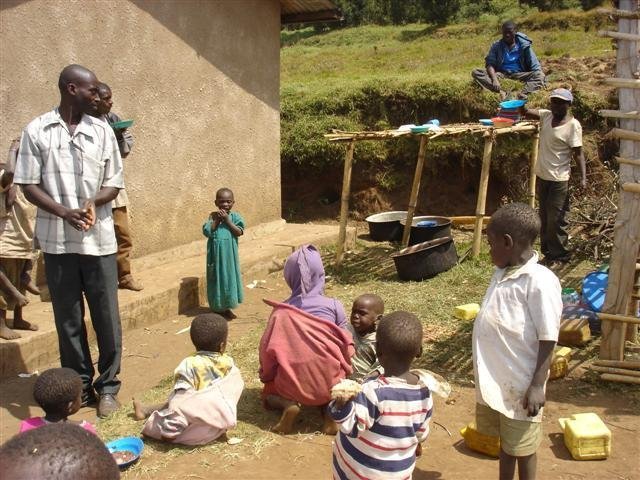 Provide education for 80 Pygmy children in Uganda