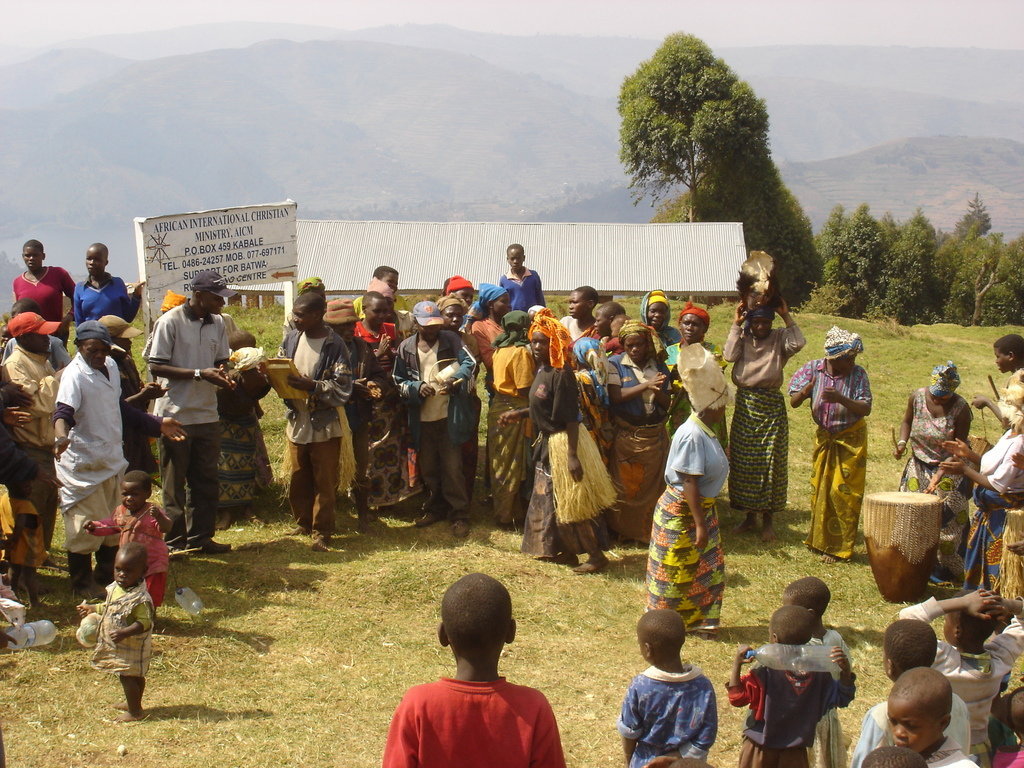 Provide education for 80 Pygmy children in Uganda