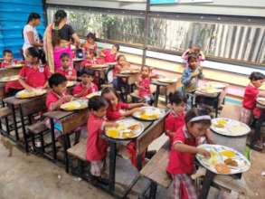 Lunch served during Garbha celebration