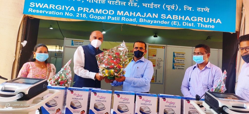 Freedom4U felicitated by Municipal commissioner