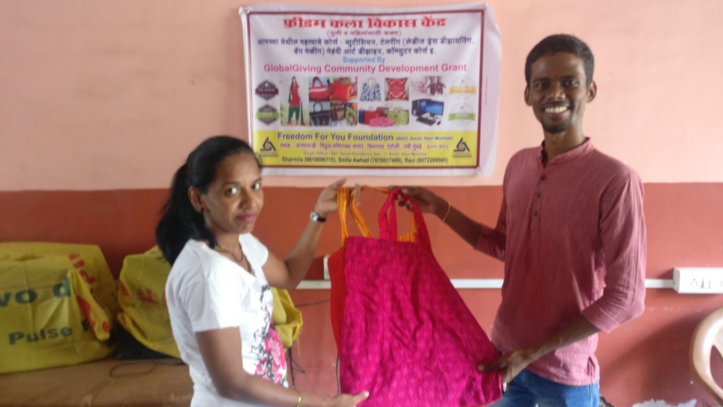 LightUp Lives Early Ed for 75Marginalized Children
