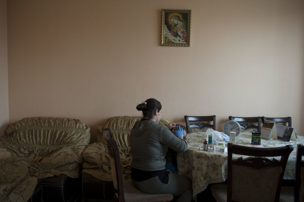 Support Women & Children in Armenia Fleeing Abuse