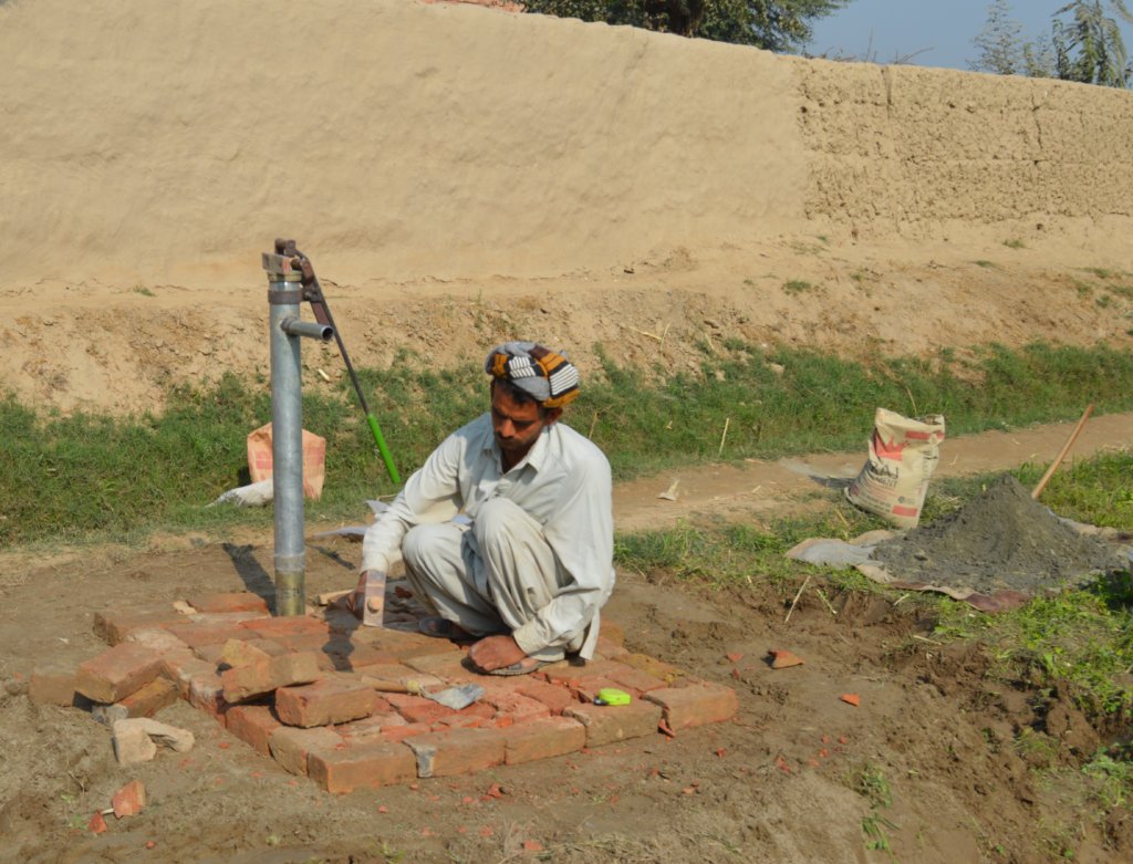 Increasing Access to Safe Drinking Water in Layyah