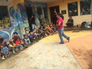 Hilda facilitating a health training in San Juan