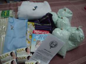 Contents of the baby kit
