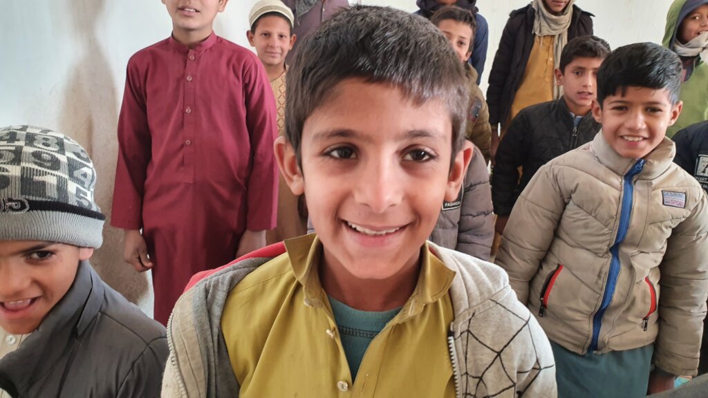 Help 429 children go to school in Afghanistan