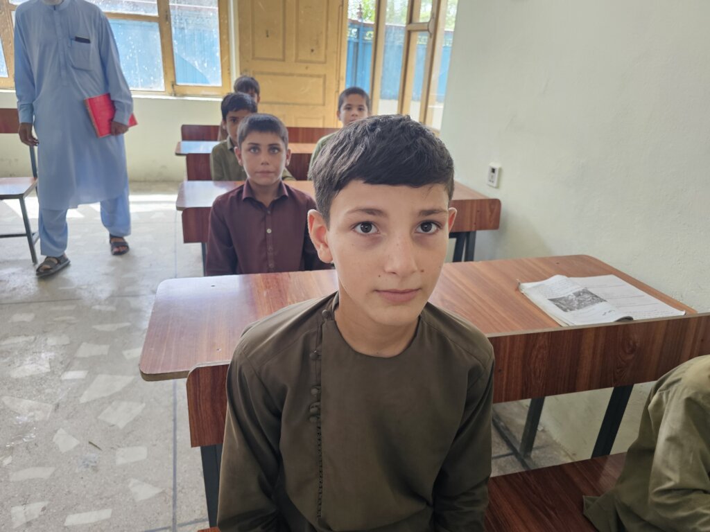 Help 429 children go to school in Afghanistan