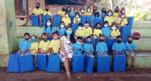 Gift boxes distribution
