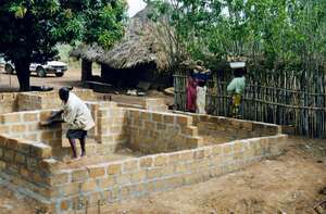 Fidelis Nwandugu constructs a neww familyhouse