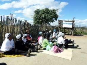 The Thuthuka Health Club discusses hygiene issues