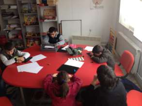 The children learning Braille for the first time