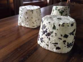 Kyaninga fresh goats' cheese