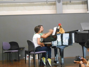 Loay teaching Miral at Beit Almusica
