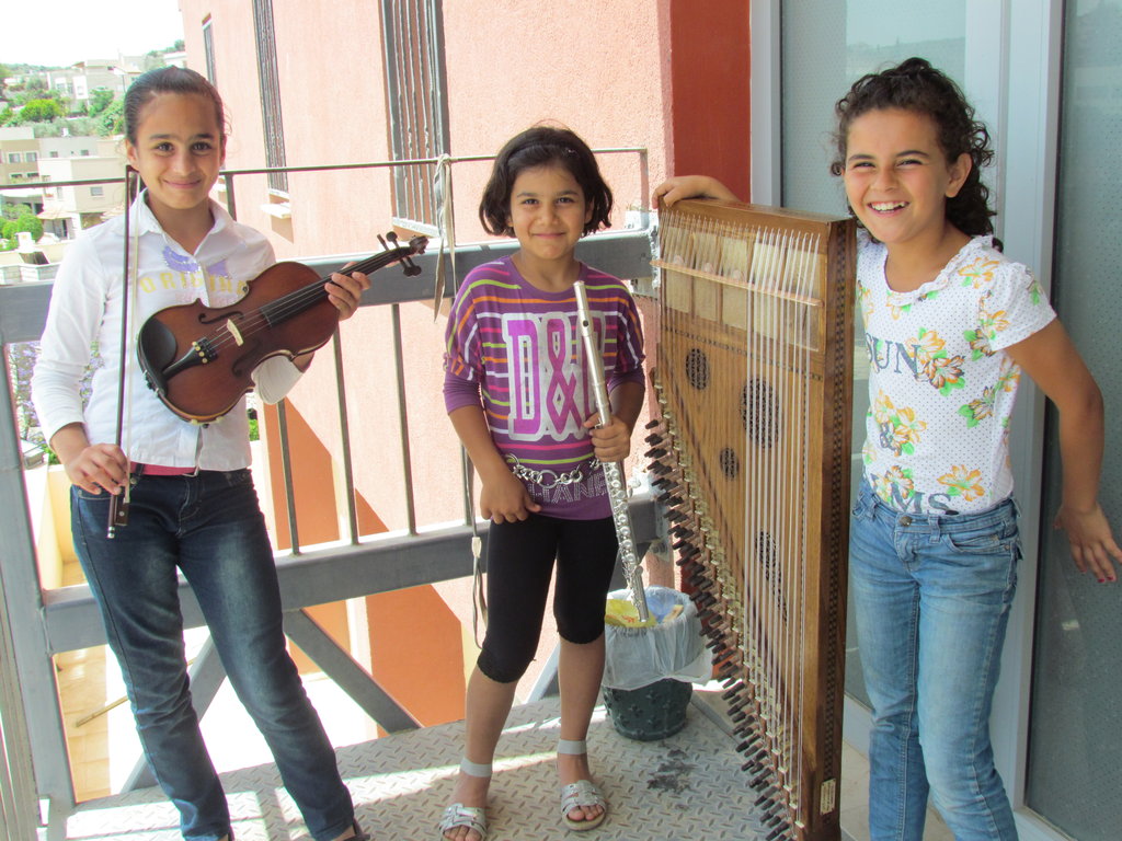 Support 450 Disadvantaged Palestinian Children
