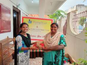 Distribution of sparingly used cloths